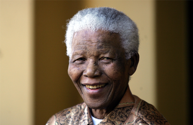 Ancien président sud-africain Nelson Mandela   AFP PHOTO / ALEXANDER JOE