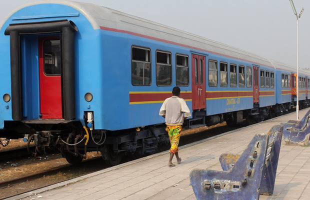 Des vagons de train, à la Gare centrale de Kinshasa.